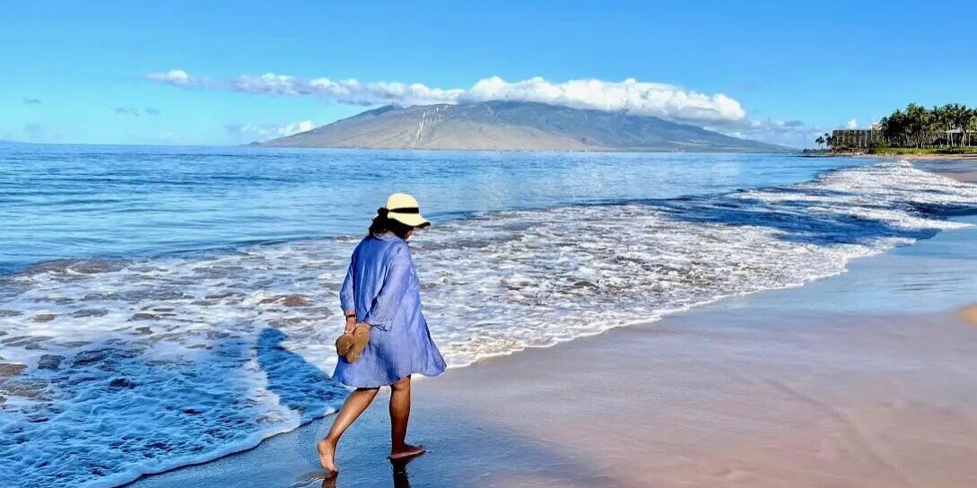 Sherries-Walk-on-the-beach-in-Maui